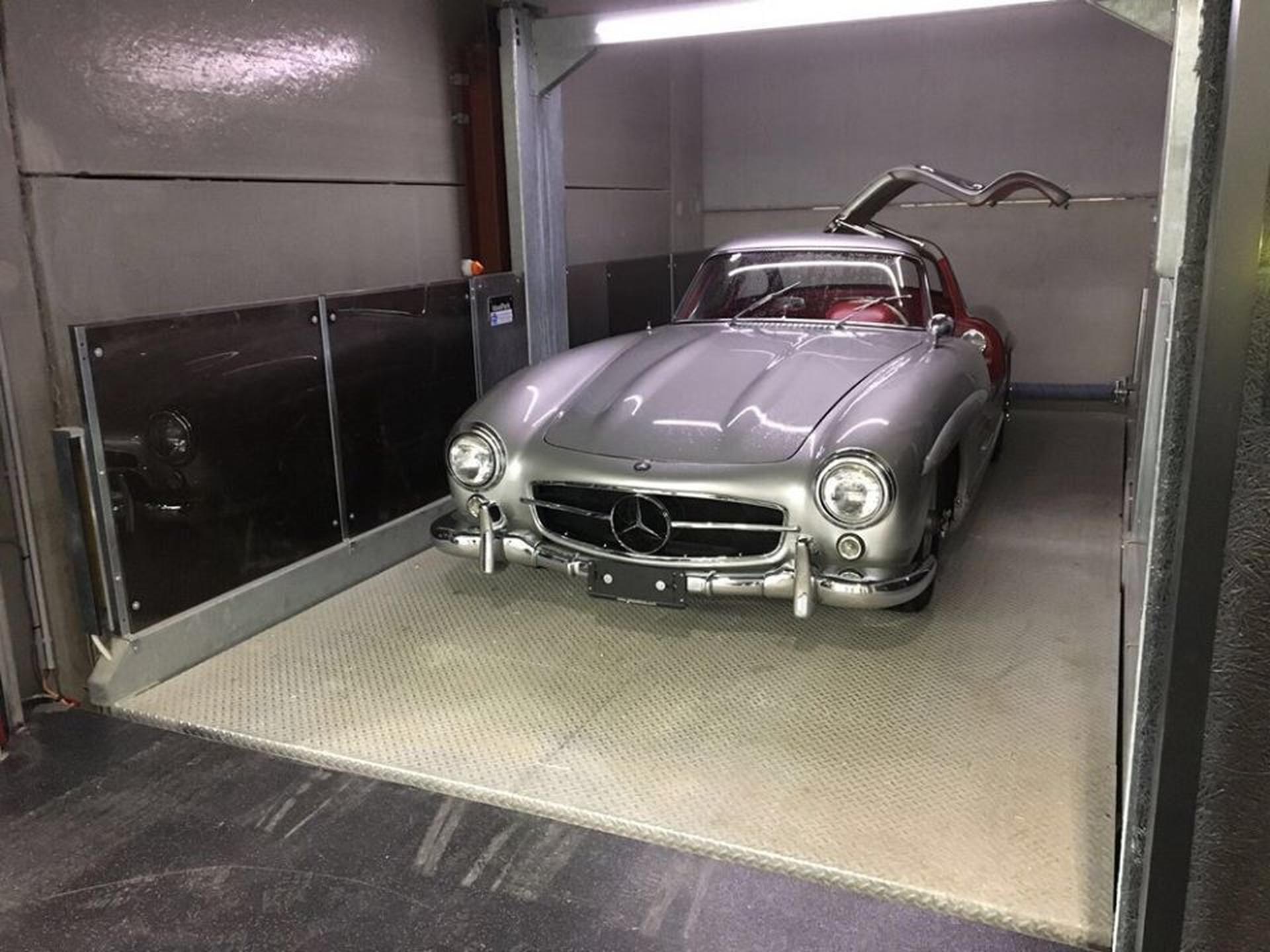 รูปที่ 4. Car lift IP1-HMT V07